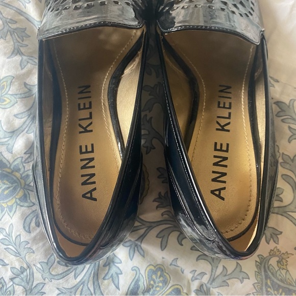 Anne Klein Jinni Patent Leather Black Block Heeled Loafer Size 8 - Picture 8 of 10